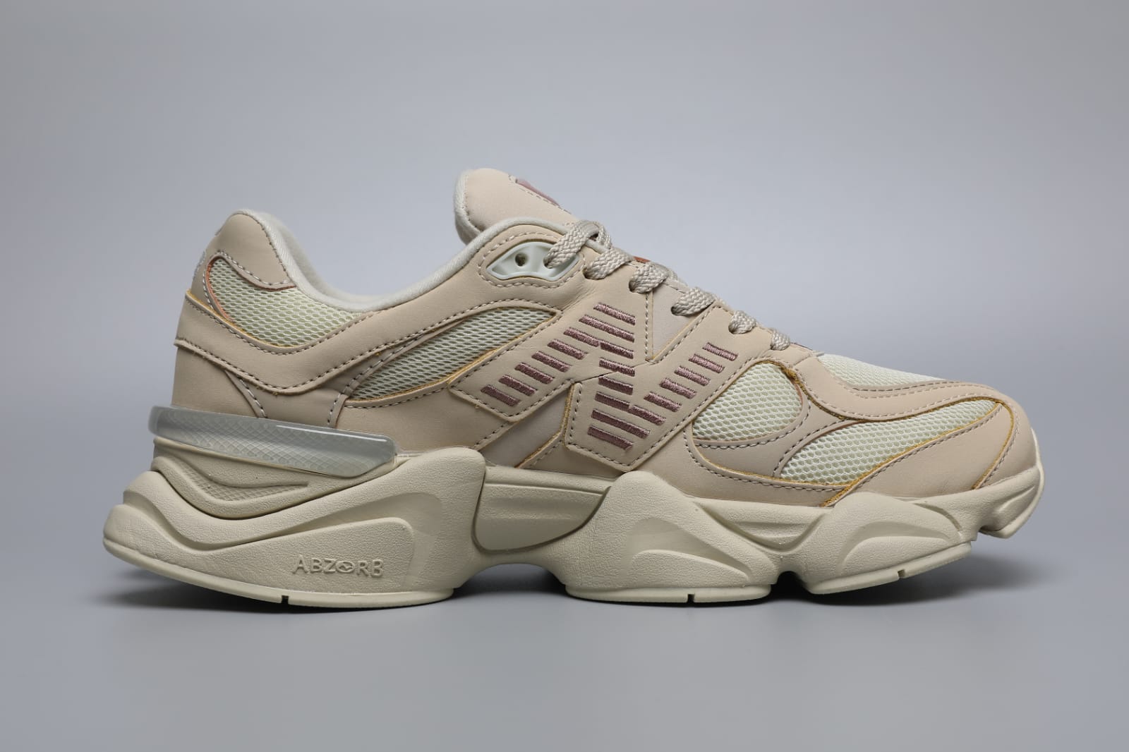 NB Bone sparrow 9060