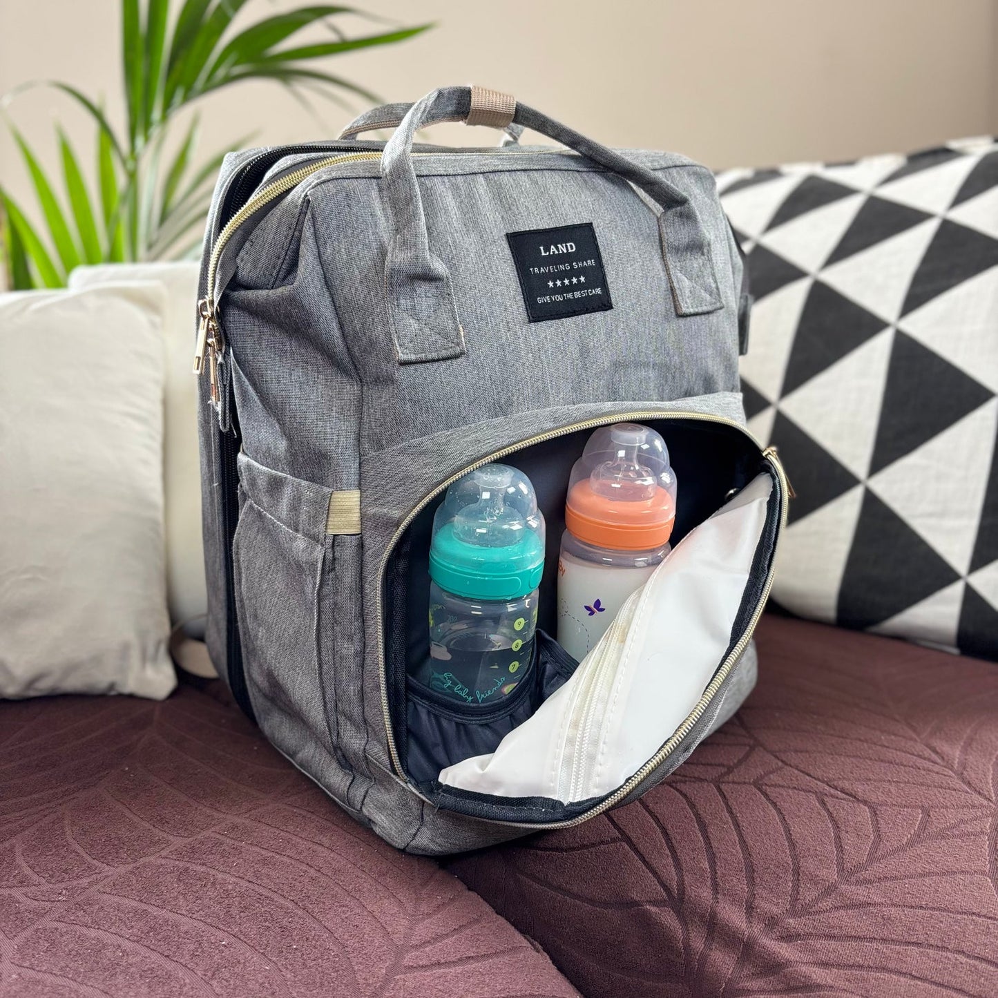 2 in 1 backpack & baby bed