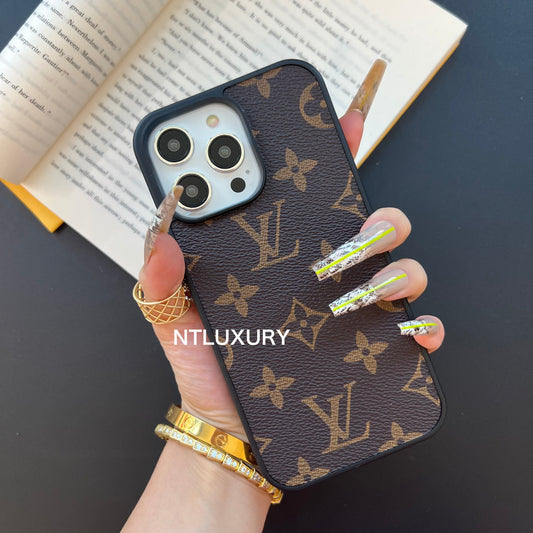 Traditional Love Phone Case