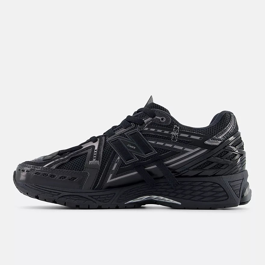 NB 1906A Triple Black