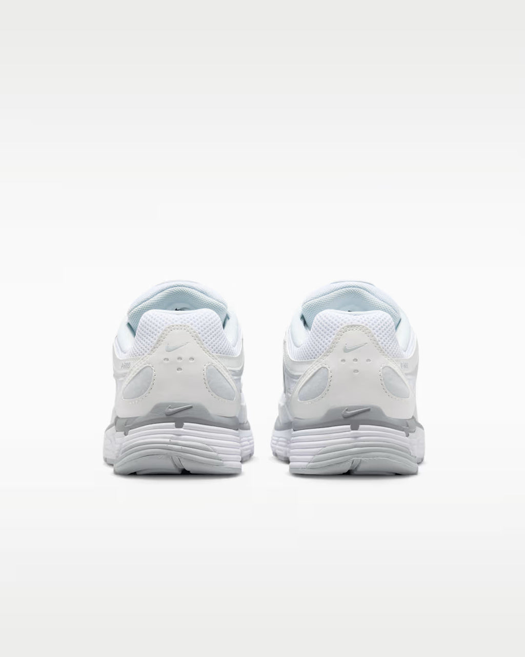 P-6000 Metallic Summit White/Pure Platinum/Wolf Grey