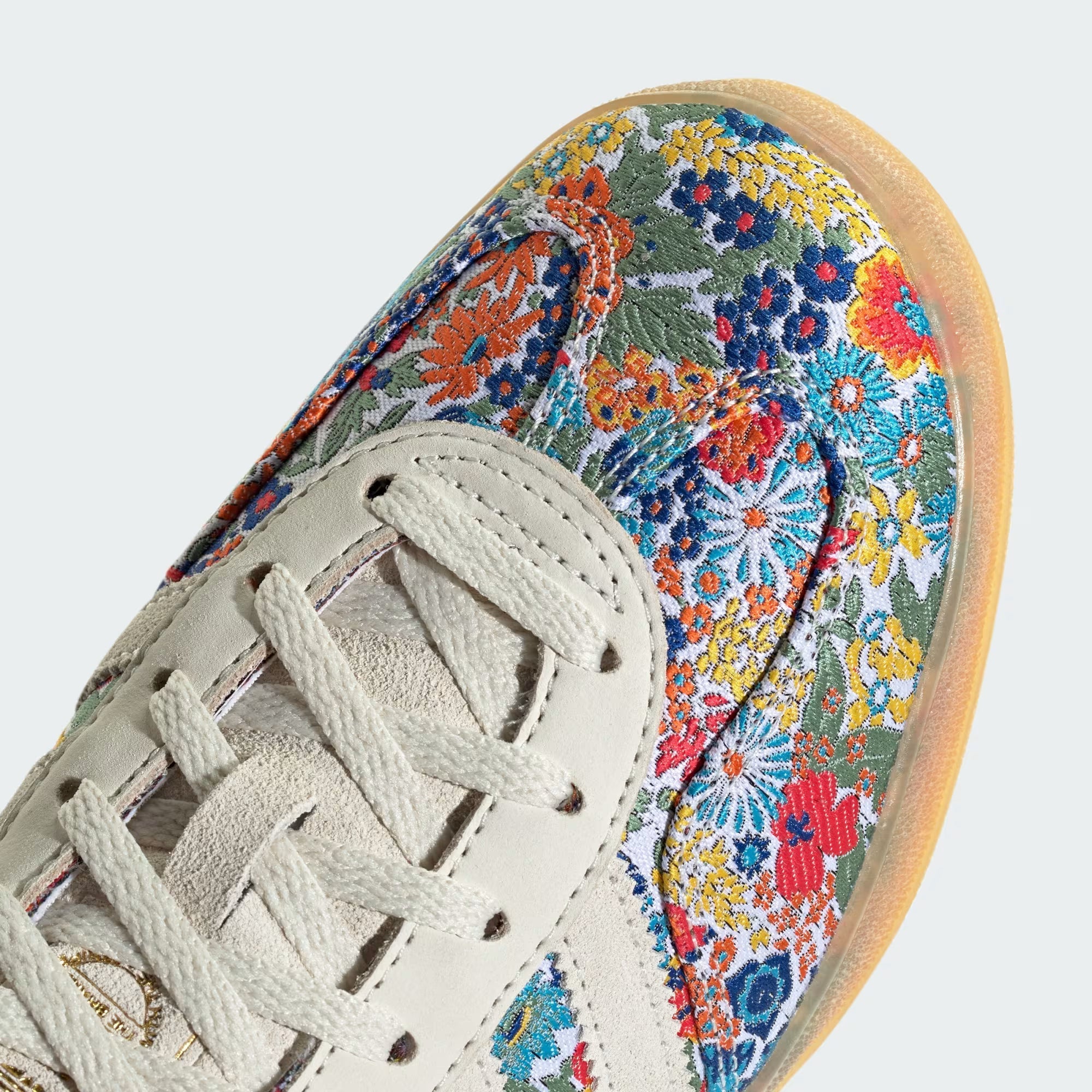 Gazelle Indoor