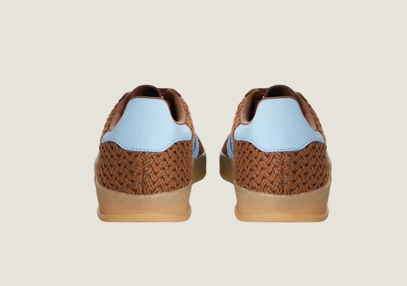 Gazelle Indoor Preloved Brown Sky
