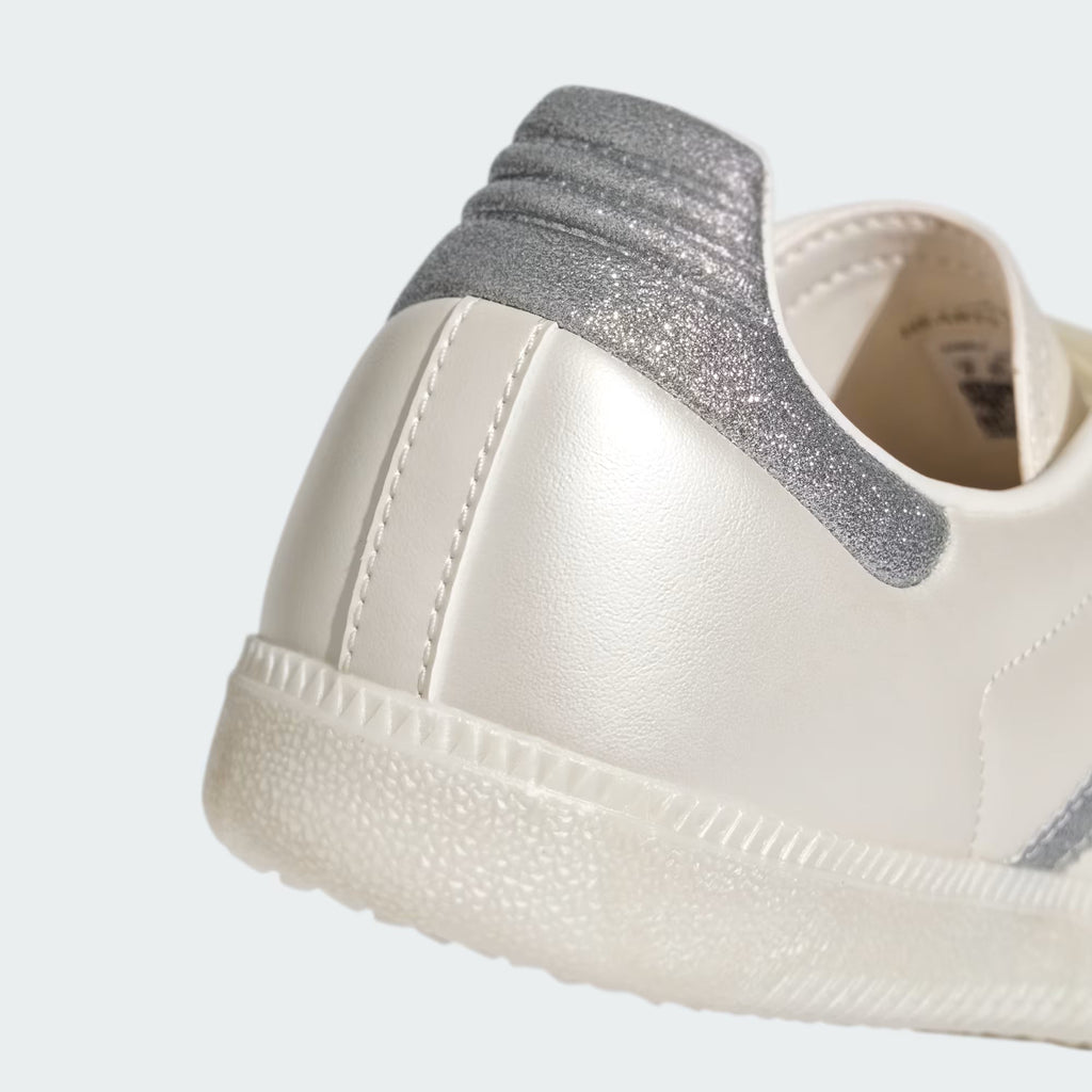 SAMBA OG SHOES Chalk White / Silver Metallic