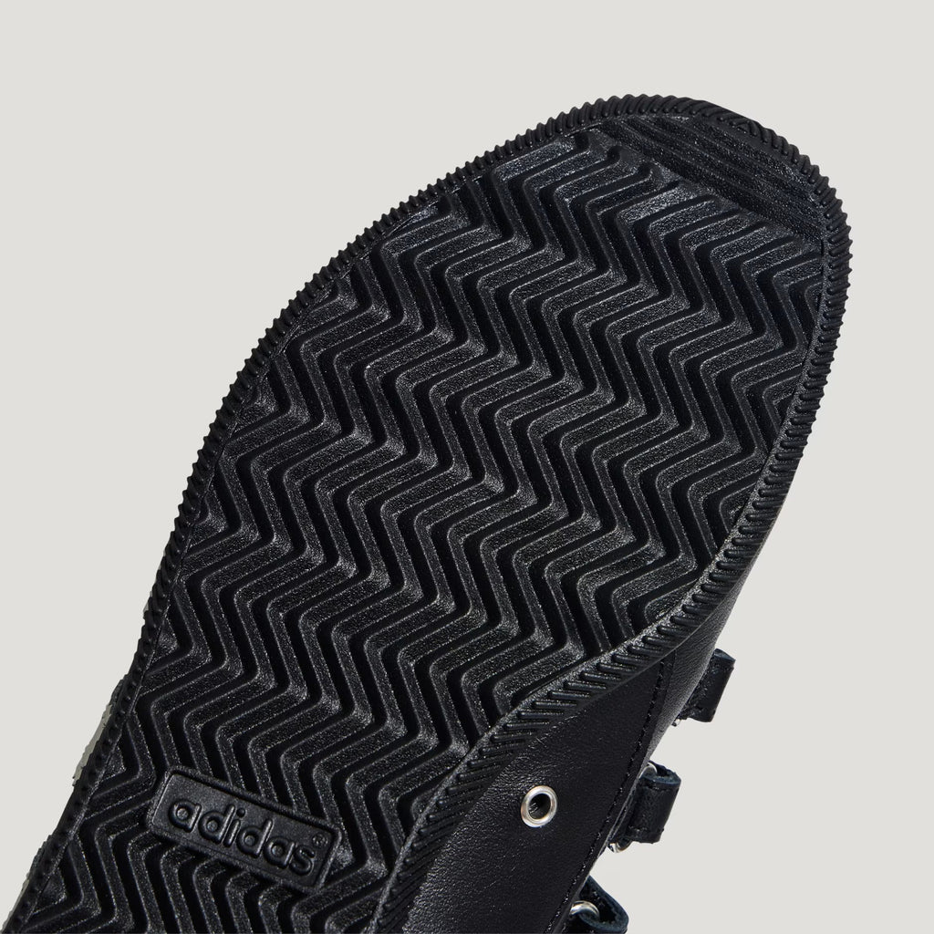 ANFU Trainers Cloud White / Gold Metallic