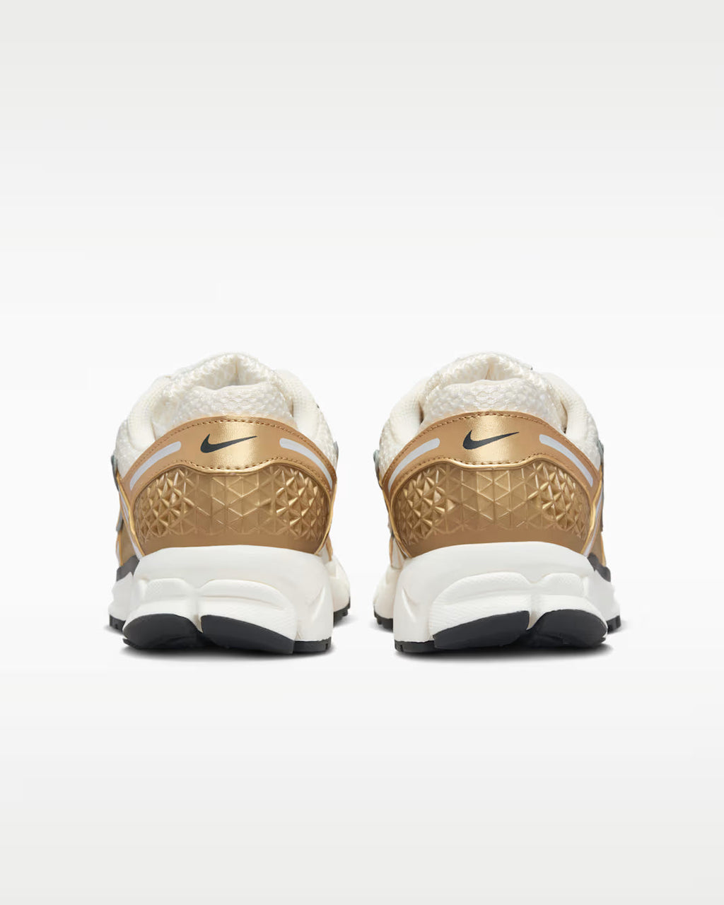 Zoom Vomero 5 Gold White