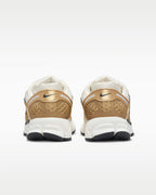 Zoom Vomero 5 Gold White